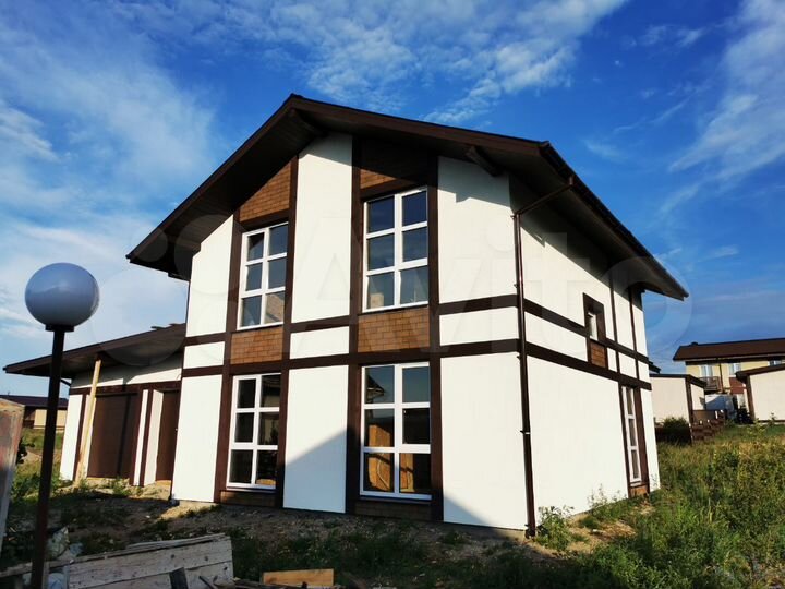 Коттедж 140 м² на участке 7 сот.