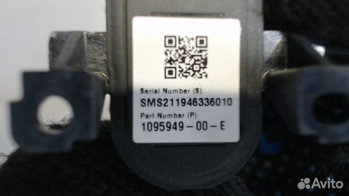 Камера заднего вида Tesla Model Y, 2021