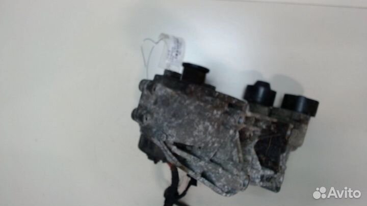 Генератор Opel Vivaro, 2008