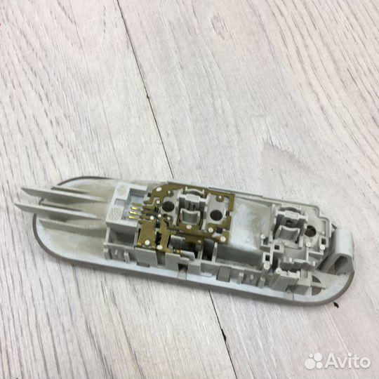 Плафон Подсветка фонарь салона Nissan almera G15