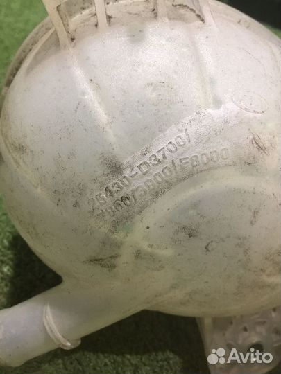 Расширительный бачок Kia Sportage 4 25430-d3700