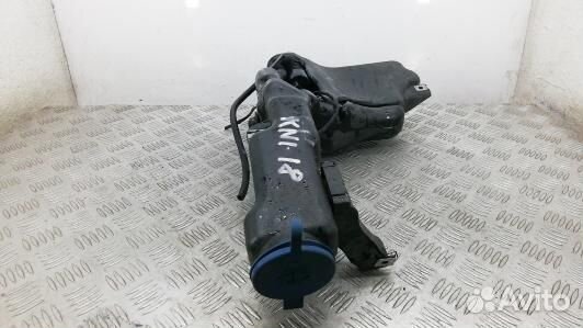 Бачок омывателя mercedes benz C-class W204 (KNI18N