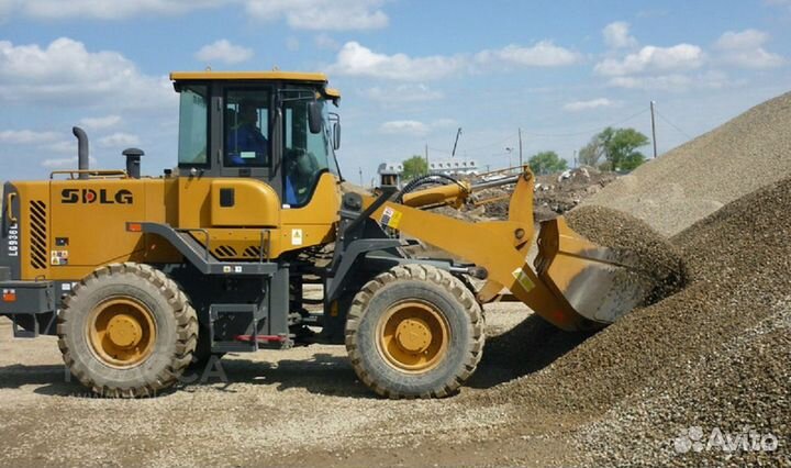 Фронтальный погрузчик