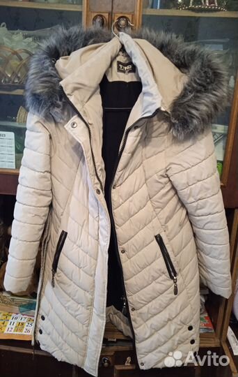 Пуховик женский
