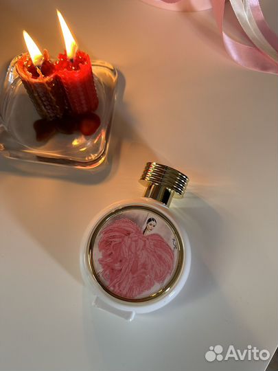 Парфюм Wear Love Everywhere HFC