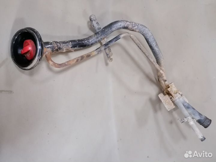 Горловина топливного бака Nissan Almera N15 1997