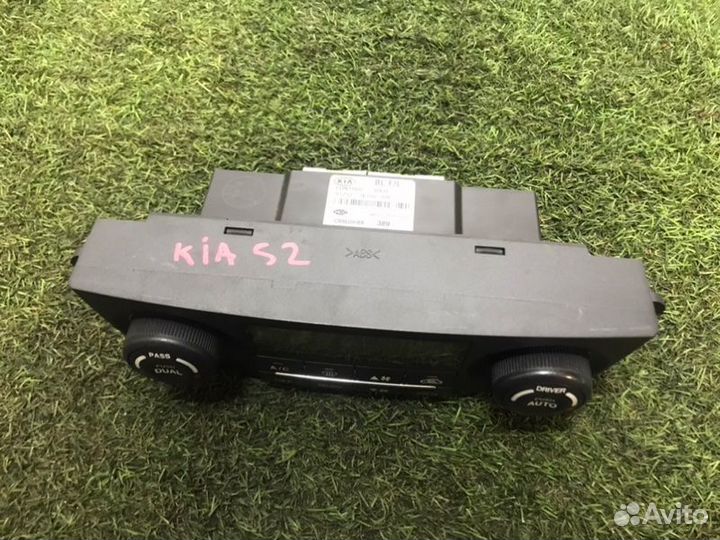 Блок управления климат-контролем Kia Sorento D4CB
