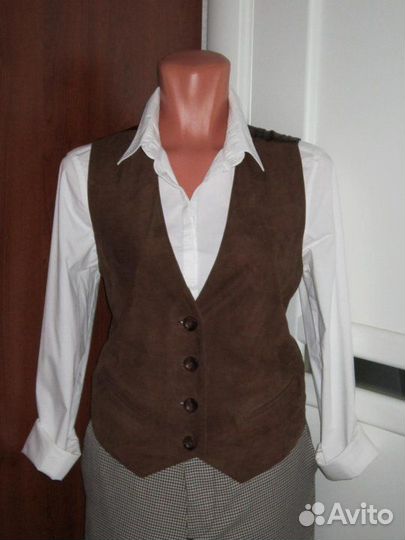 Замшевая жилетка Franco Callegari 44 размер