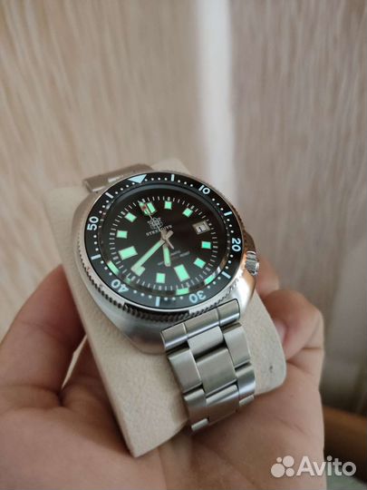 Часы наручные Steeldive