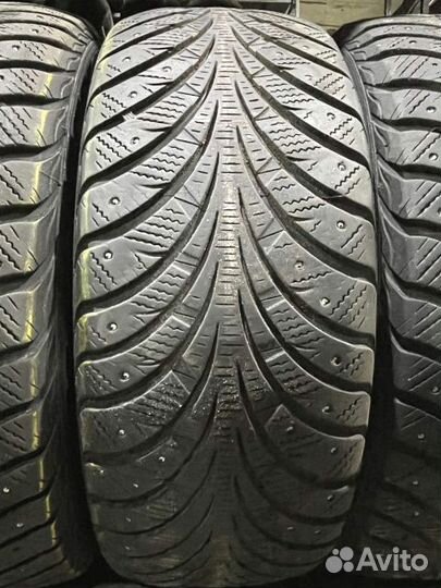 Sava Eskimo Stud 205/55 R16 86L