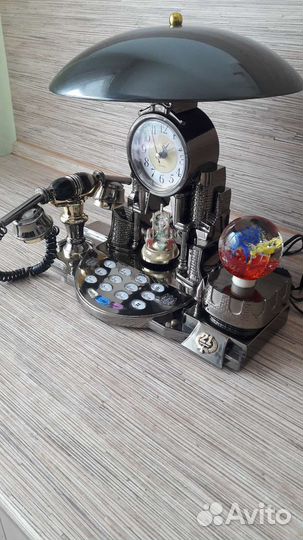 Стационарный ретро телефон
