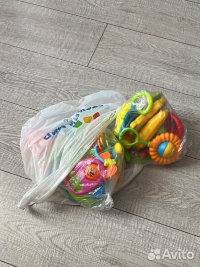 Игрушки пакетом
