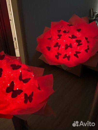 Букет светящийся из бабочек