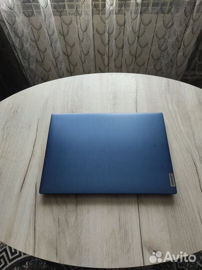 Ноутбук Lenovo Ideapad 3 / Ryzen 5 3500