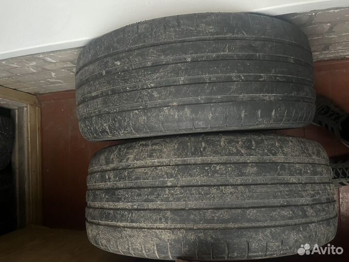 Nokian Tyres Hakka Black 2 235/45 R19 99W