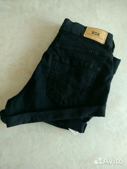 Шорты джинсовые