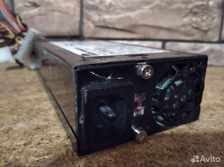 Блок питания Seventeam ST-150SL mini itx 150w