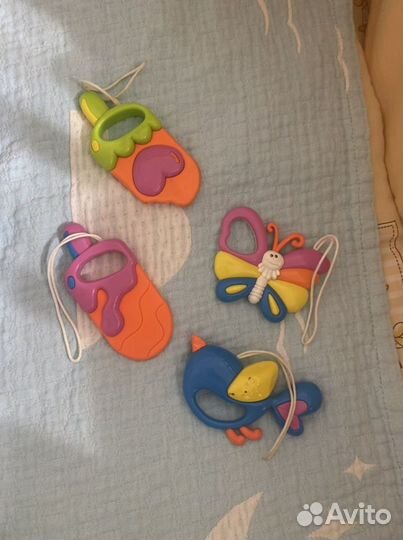 Мобиль музыкальный на кровать жирафики”