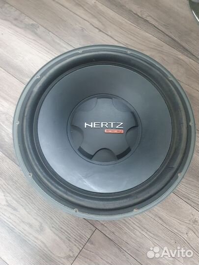 Динамик для сабвуфера