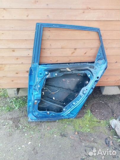 Двери на мазду 3 бк