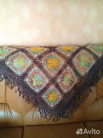 Оренбургское пуховое пончо