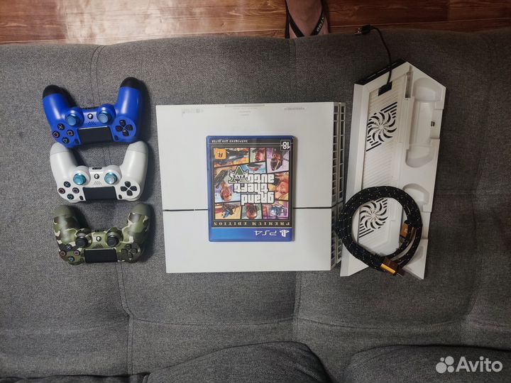 Игровая приставка ps4 с играми