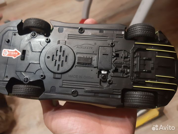 Lamborghini Aventador SVJ roadster 1/24