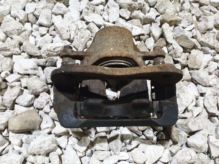 Суппорт передний Rio 3 Рио Солярис