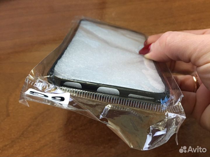 Чехол на iPhone 6s новый