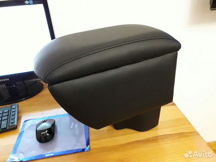 Подлокотники Kia Rio3 / Хундай Солярис - Рапид