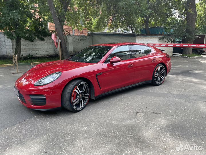 Porsche Panamera GTS 4.8 AMT, 2013, 70 000 км