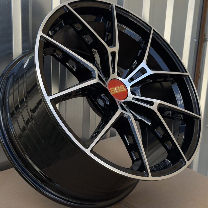 Литые диски Powcan 8.5×R18 5×112