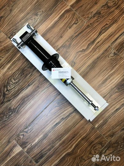 Передний амортизатор chevrolet suburban 19209555