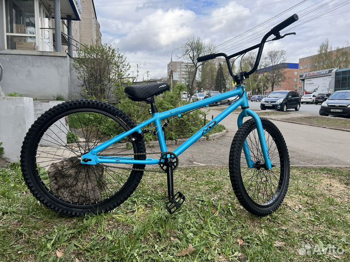 Трюковой велосипед bmx