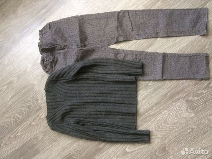 Отдам бесплатно вещи на девочку