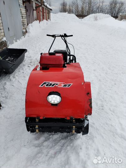 Мотобуксировщик