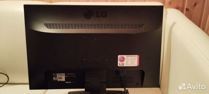 Монитор LG flatron