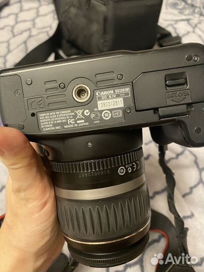 Зеркальный фотоаппарат canon eos 1000D