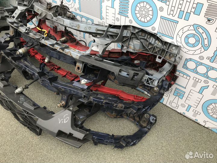 Панель передняя Ford Cmax c-мах телевизор