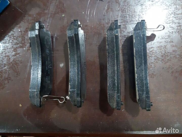 Тормозные колодки toyota