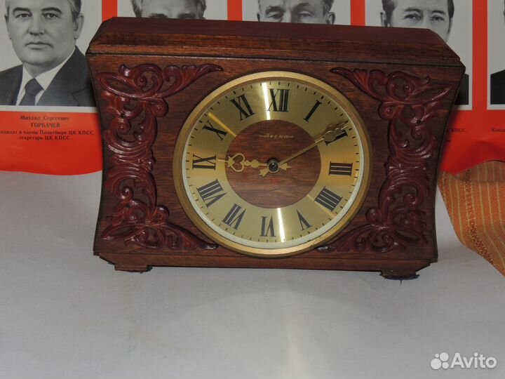 Каминные часы