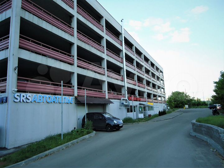 Машиноместо, 15 м²