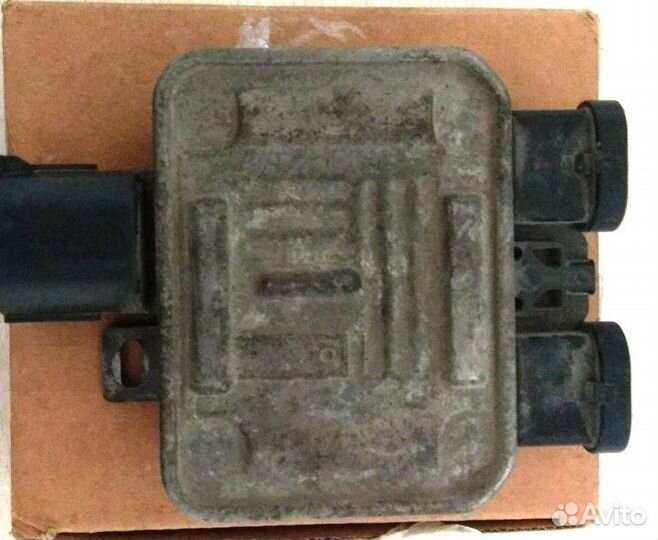 Блок управления вентилятором Ford Mondeo 4, S-Max