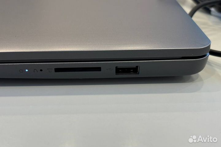 Lenovo IdeaPad 3 i5-1235U 10 ядер 16GB 512GB