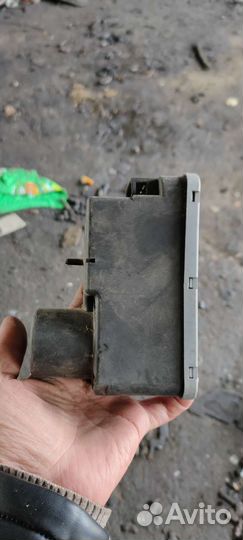 Компрессор центрального замка VW Passat B4 Golf 3