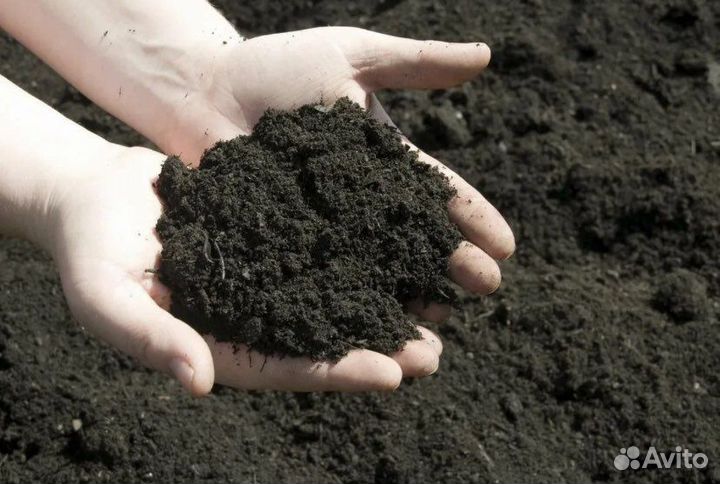 Чернозем и торф в мешках