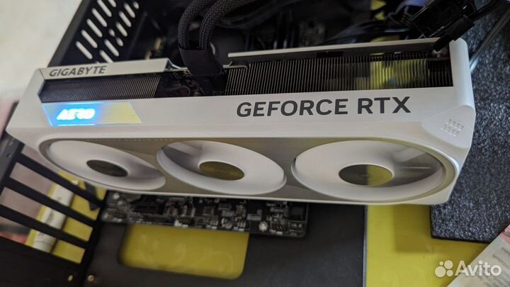 Rtx 4070 ti 12gb gigabyte aero