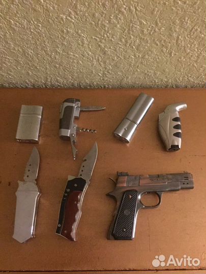 Зажигалка газовая