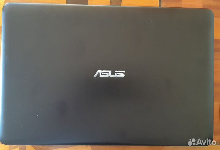Asus R540YA-XO808T