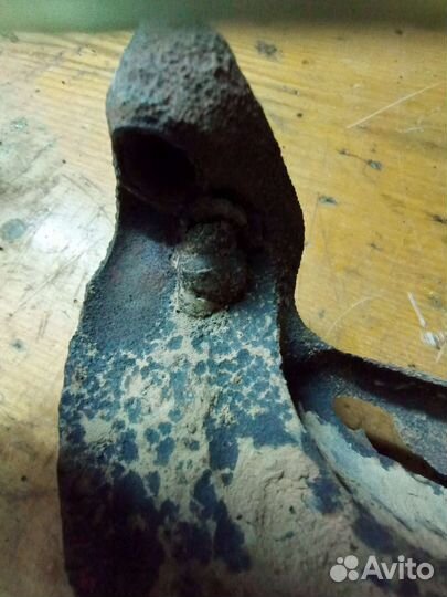 Коллектор выпускной Пассат Б3 1.8